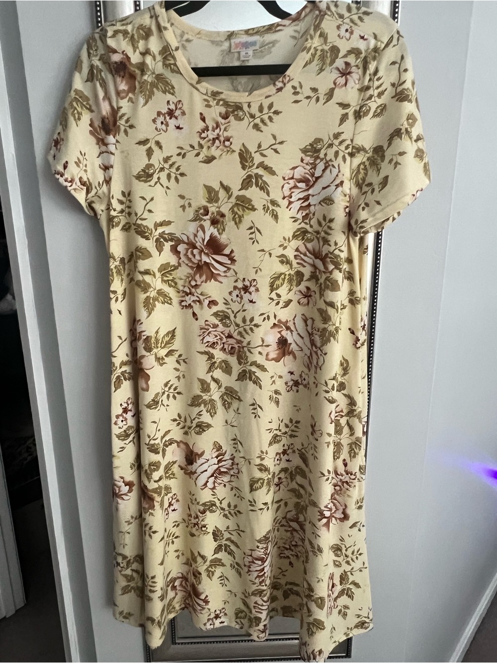 LuLaRoe Jessie middi swing dress with pockets.